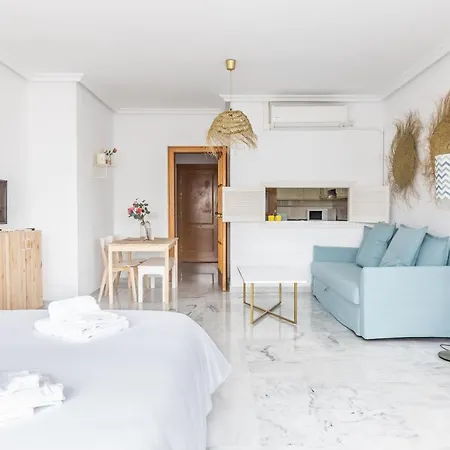 Loft Victoria - Free Parking By Time Апартаменти *